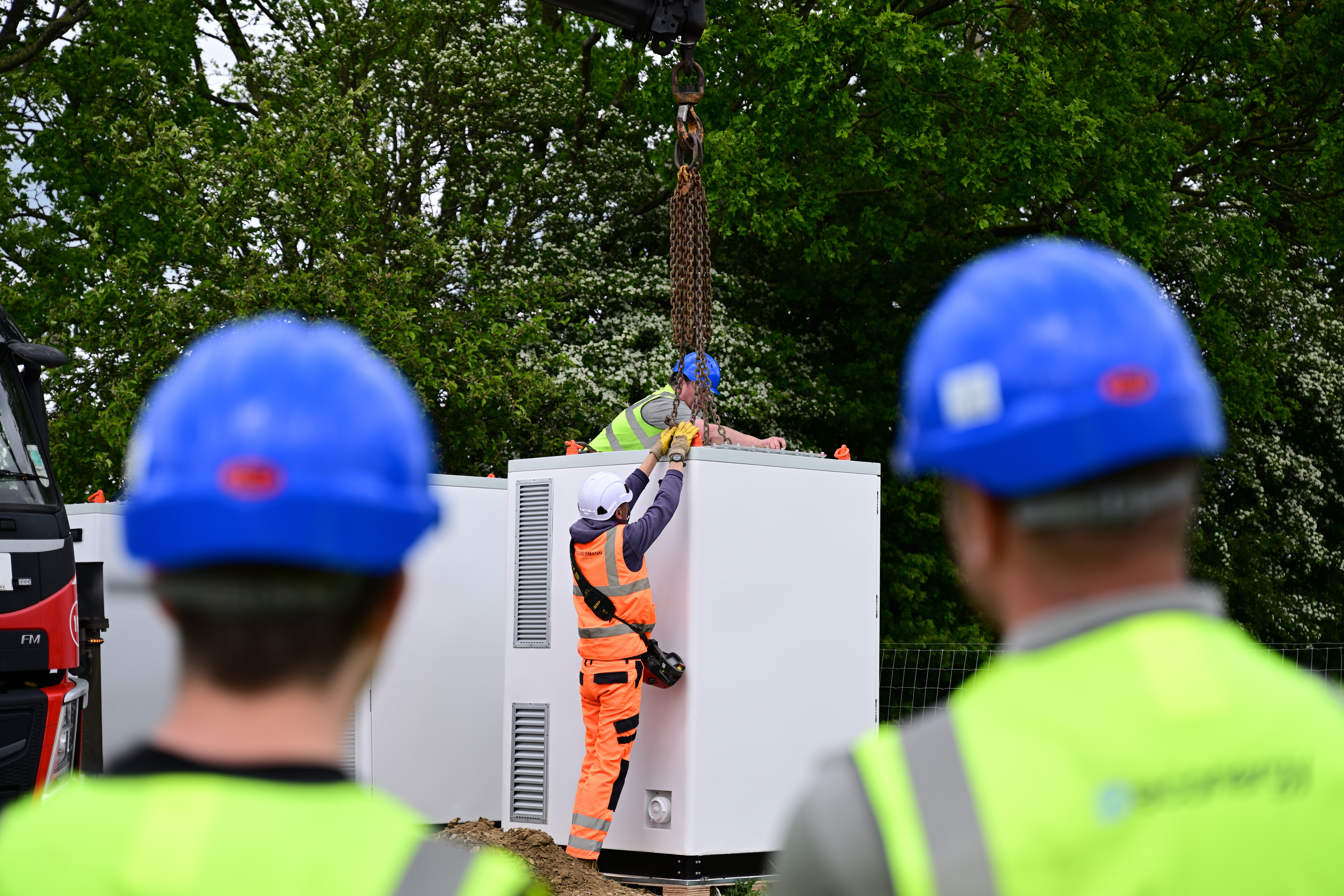iwell battery storagy east green energy